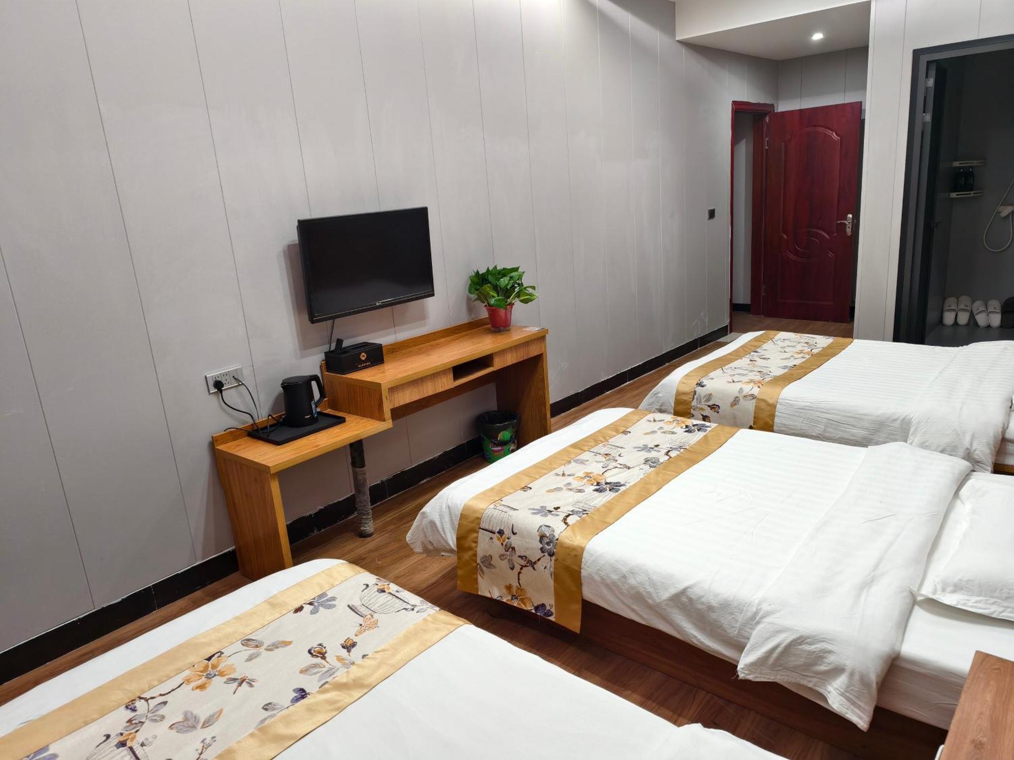 Huashan International Youth Hostel Huayin Exterior foto