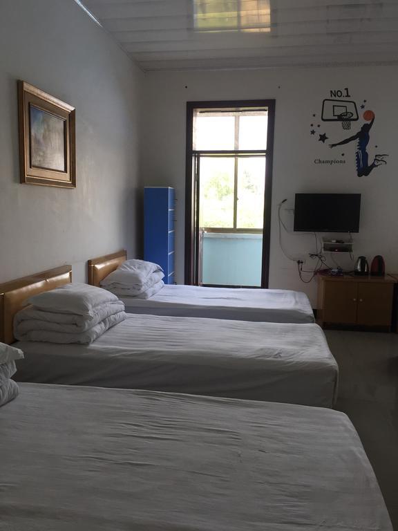 Huashan International Youth Hostel Huayin Exterior foto
